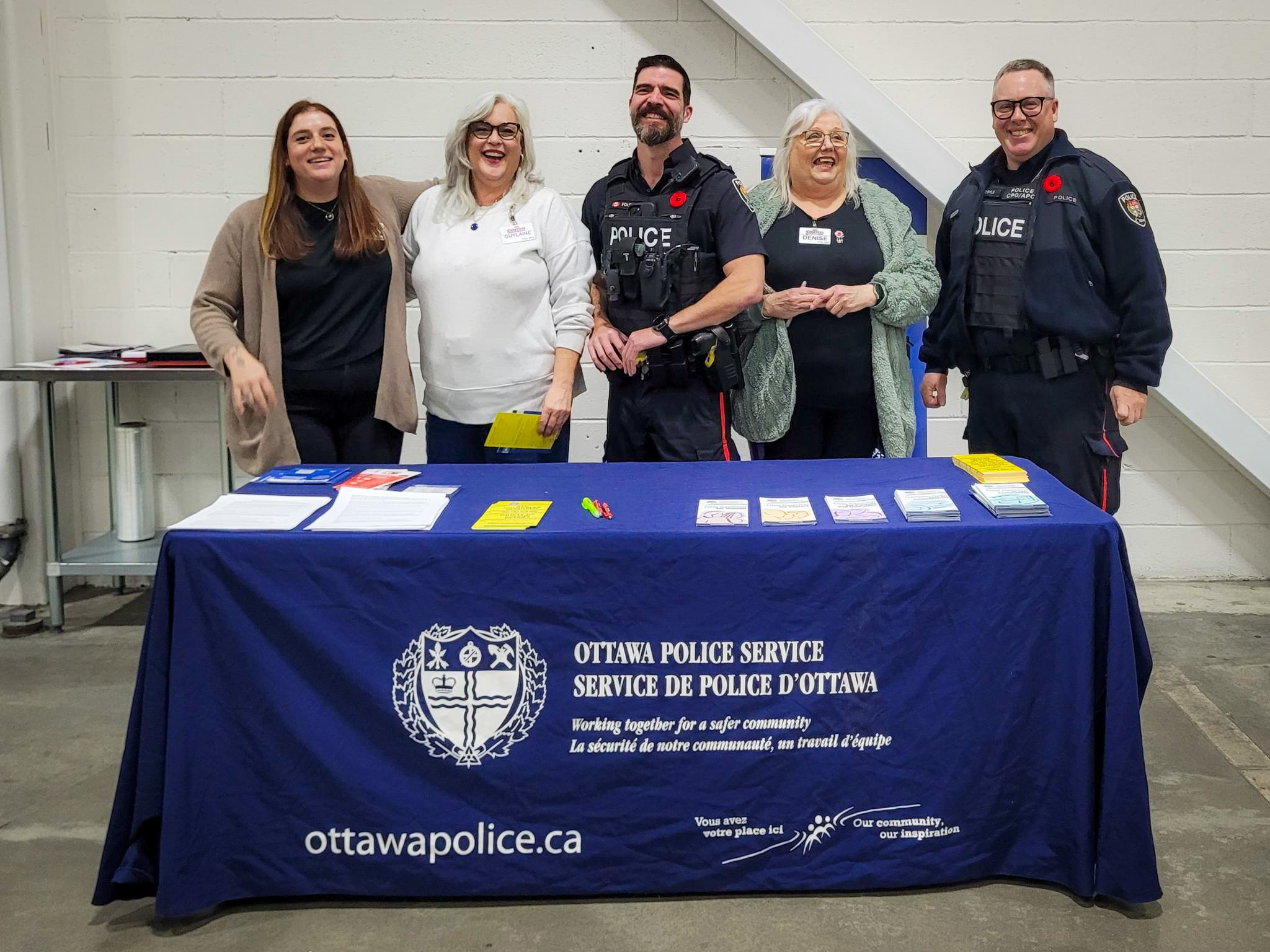 East District Community Policing at Costco Cyrville for Crime Prevention Week