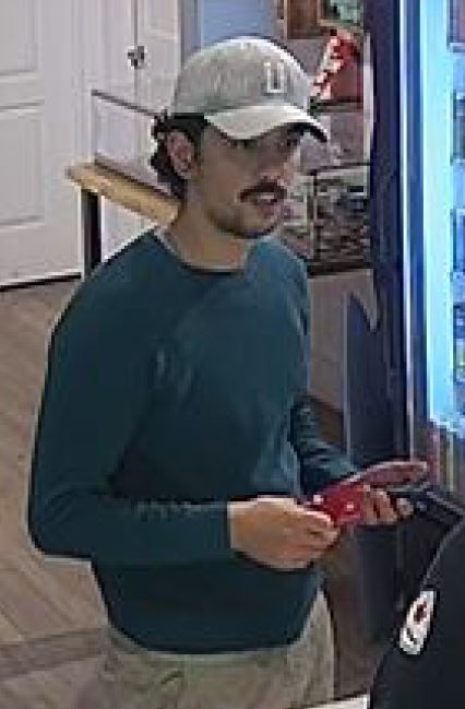 Suspect to ID photo 1