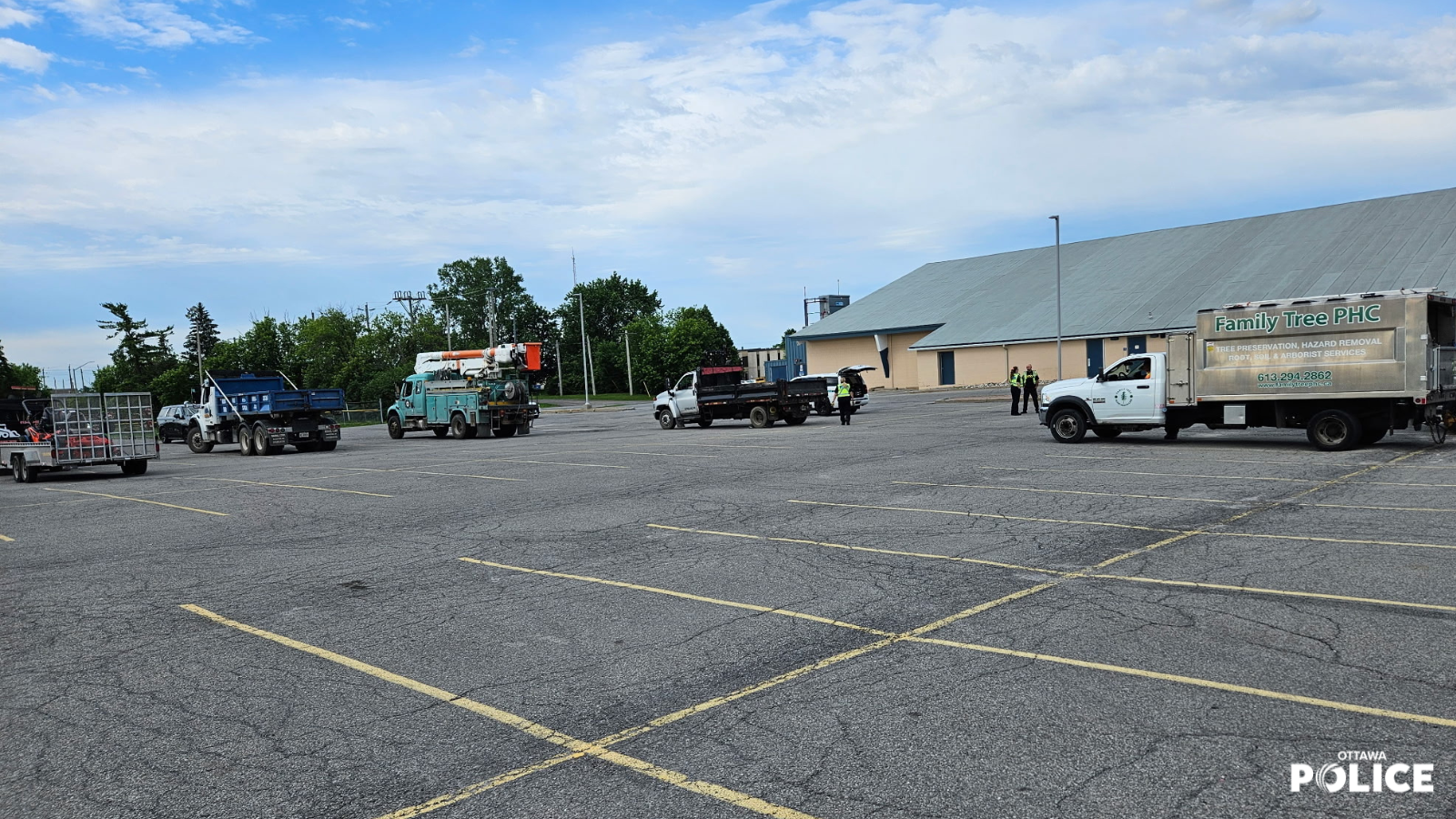 Commercial vehicle safety blitz results in 45 charges, 21 vehicles taken off the road