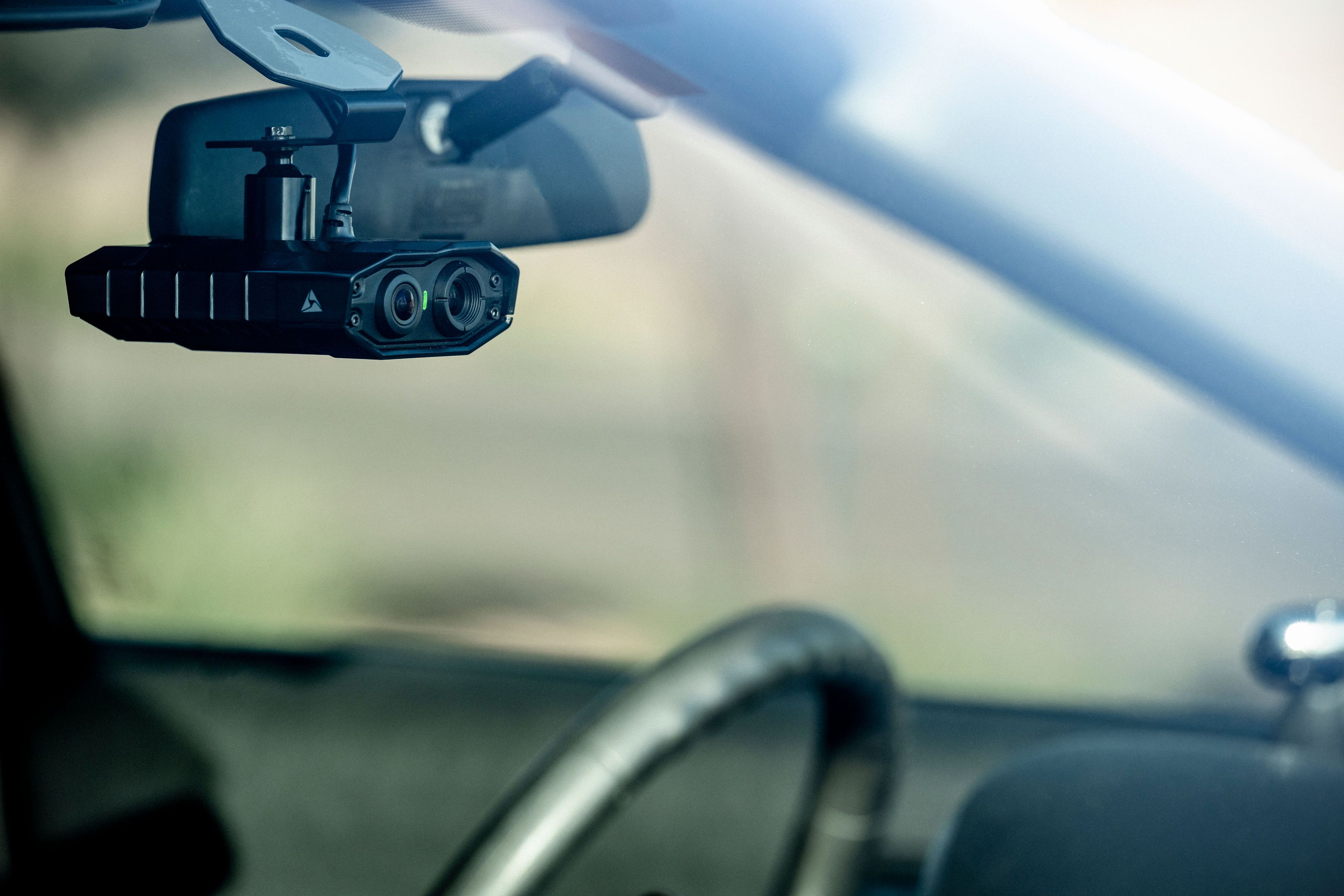 Photo d'un LAPI monté dans une voiture de police