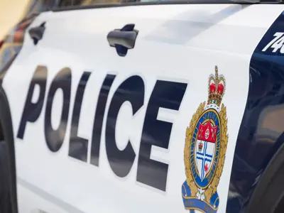 Close up of an Ottawa Police cruiser. / Gros plan sur une voiture de police d'Ottawa.